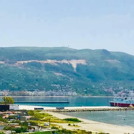 Brand New Central - Beachfront Апартаменты *