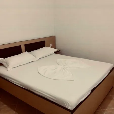 Brand New Central - Beachfront Апартаменты Влёра
